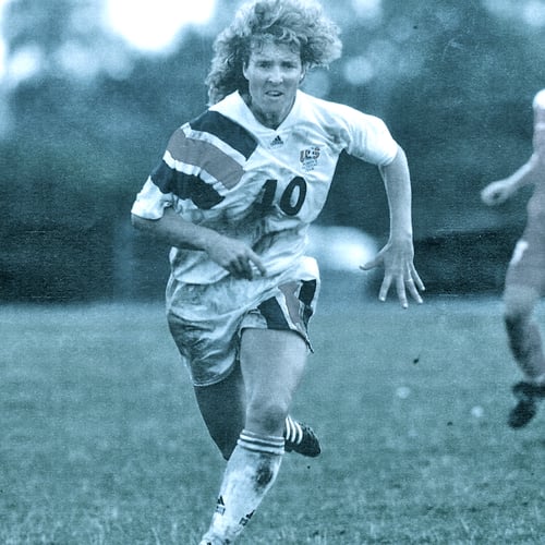 Michelle Akers - Top 5 soccer people who fueled my love for the